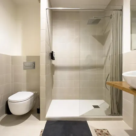 Oasis Apartments & Studios Old Town Center Barcelona Exterior photo