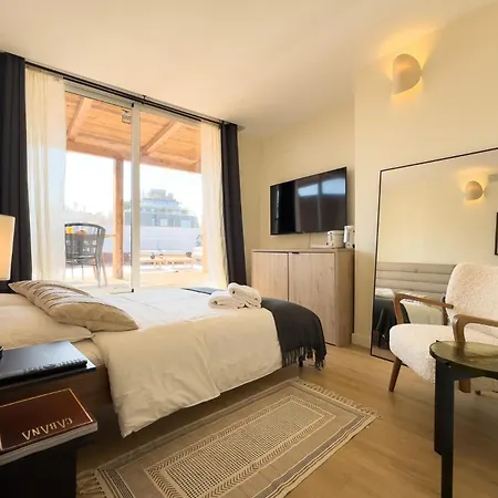 Oasis Apartments & Studios Old Town Center Barcelona Exterior photo