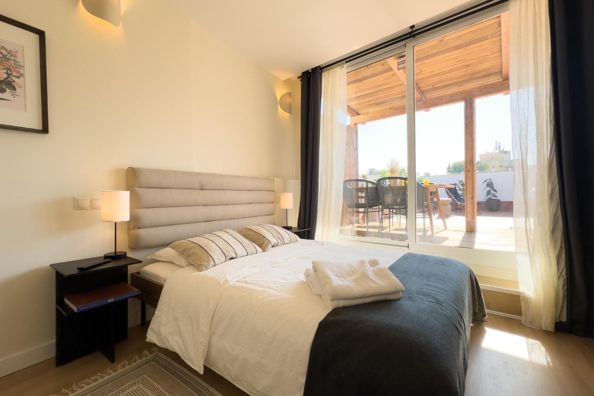 Oasis & Old Town Center Apartament *