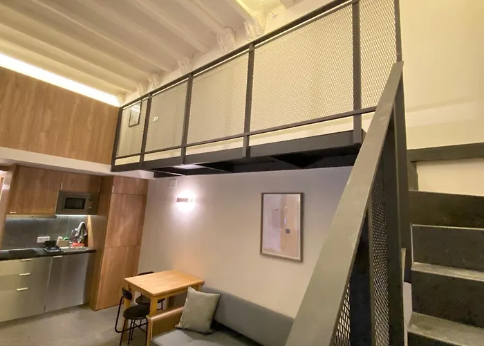Oasis Apartments & Studios Old Town Center